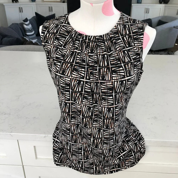 Calvin Klein Sleeveless Scoop Neck Bamboo Print Top Black Tan Wht Sz S NWOT - Picture 4 of 15